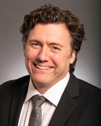 Headshot of Aric Putnam