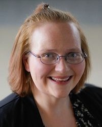 Headshot of Kim Hicks